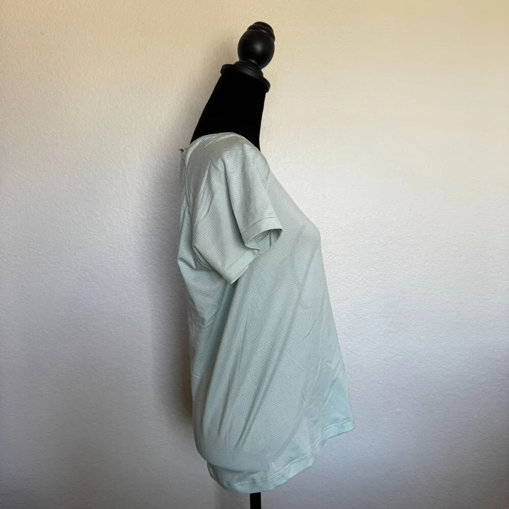 lululemon athletica Swiftly Tech Short Sleeve in Mint • Size 14 - Picture 3 of 5